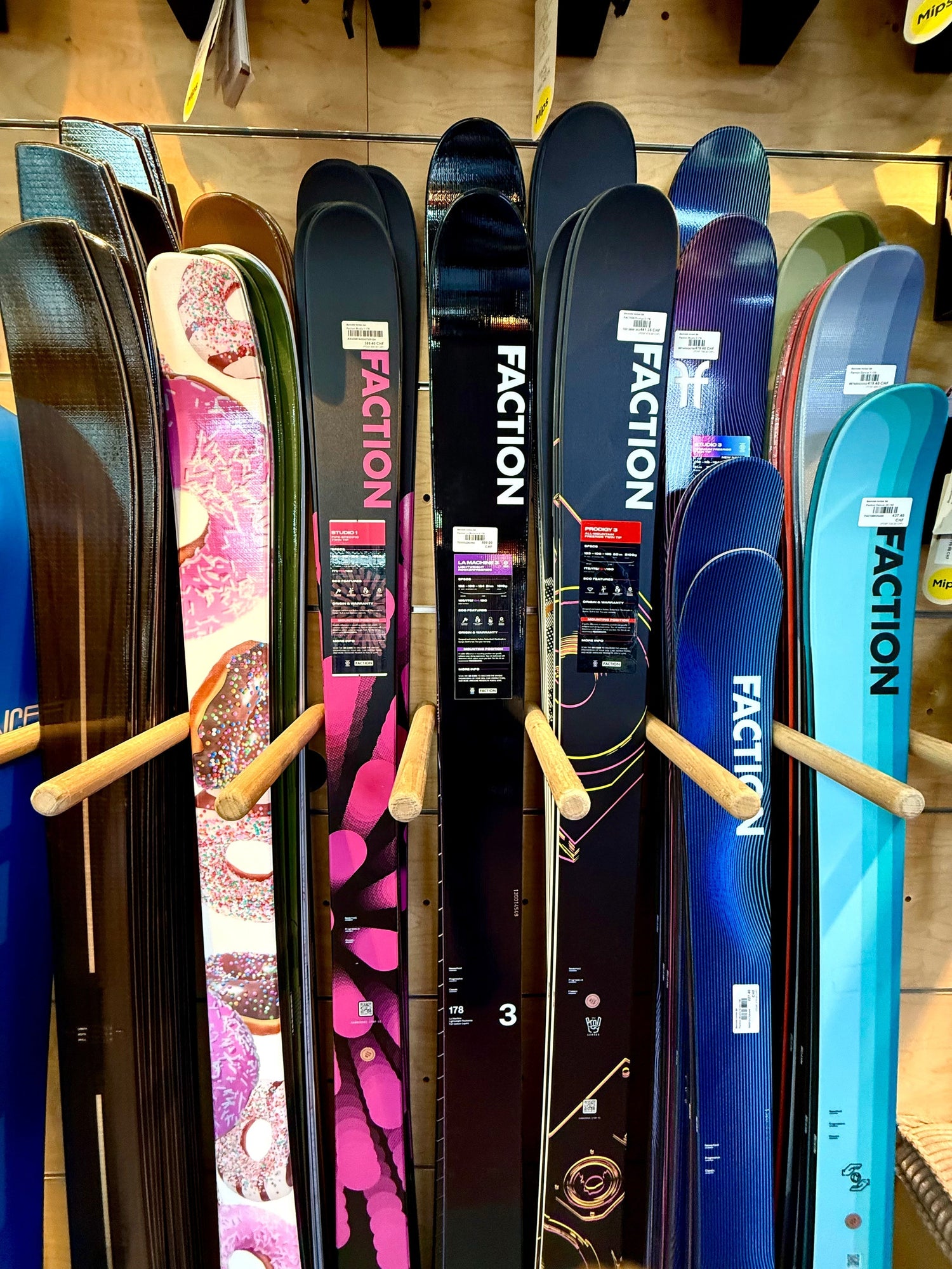 Les skis de l'année dernière à des prix imbattables