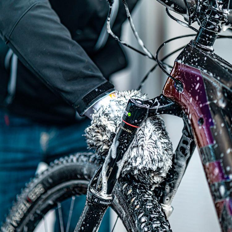 GTECHNIQ - Bike Microfibre Wash Mitt GBM | Waschhandschuh fürs Fahrrad