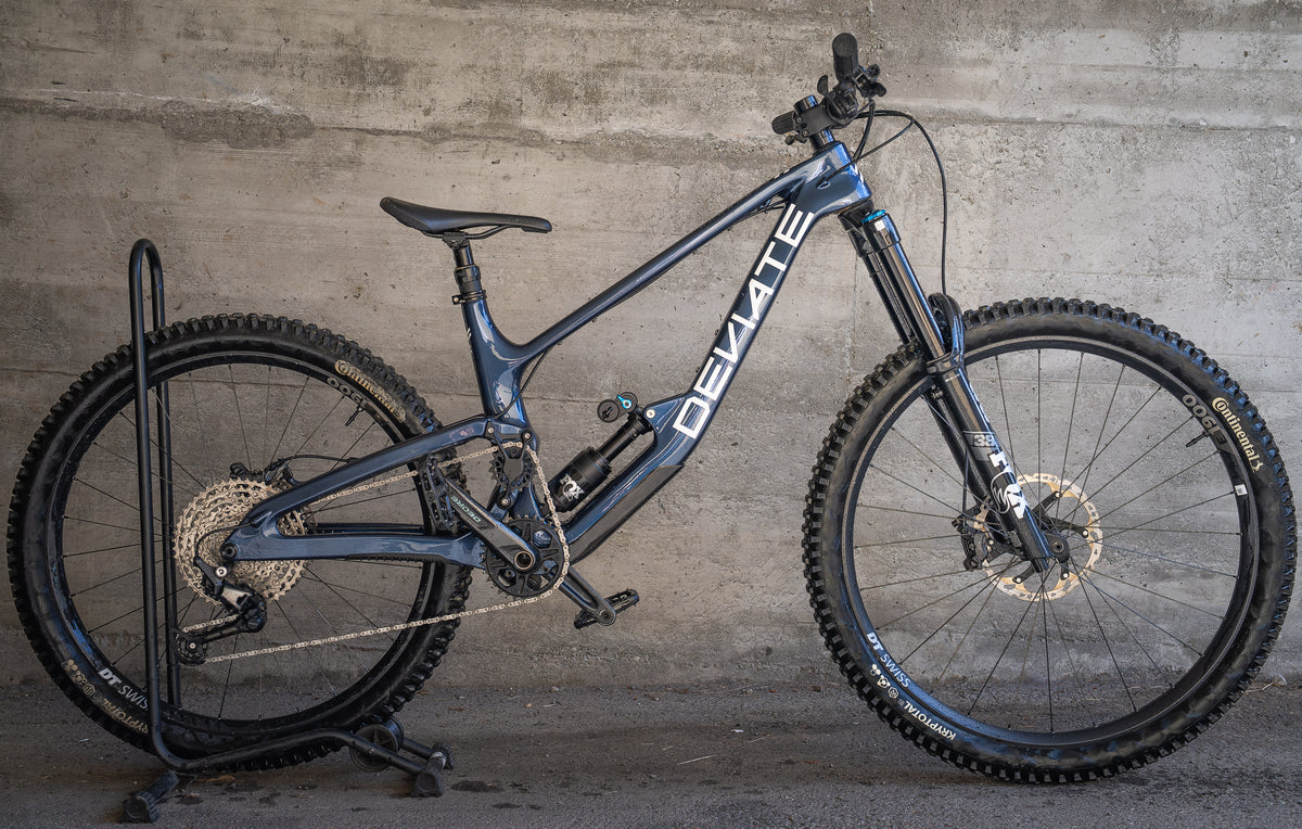 Deviate Cycles - Claymore