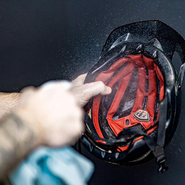 GTECHNIQ - Bike TRI-CLEAN | Textil- und Equipmentreiniger Tri-Clean