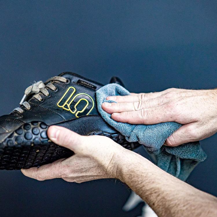 GTECHNIQ - Bike TRI-CLEAN | Textil- und Equipmentreiniger Tri-Clean