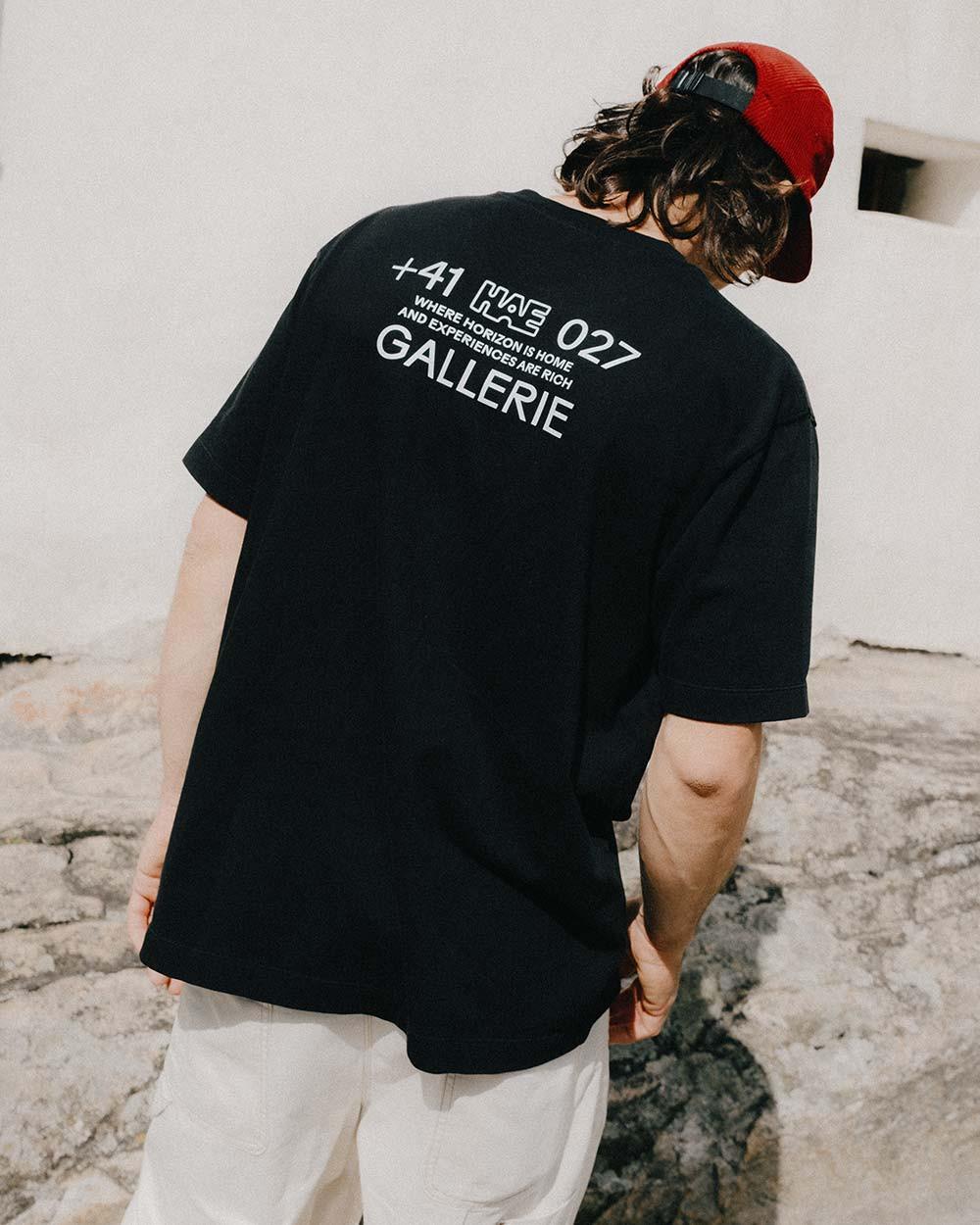 D'Göttlicha Limited T-Shirt | Lines Edition.