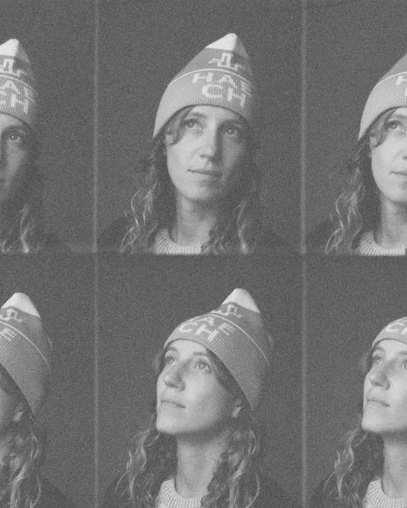 CH41 1291 2006 1815 0272 4 Beanie.