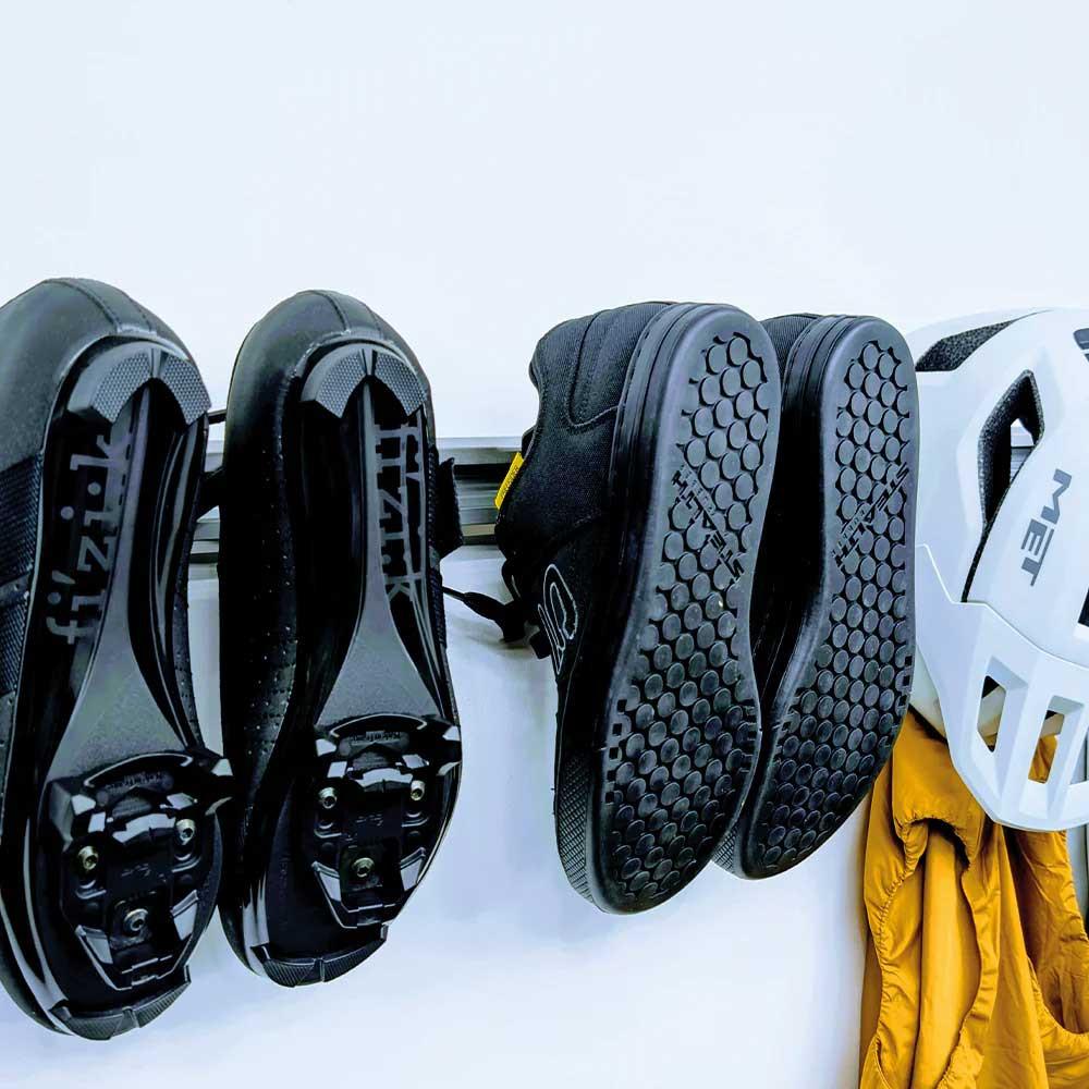 STASHED PRODUCTS - Lodestar Helm & Schuhset